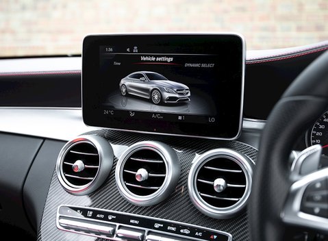 Mercedes-Benz C Class C63 Coupe 17