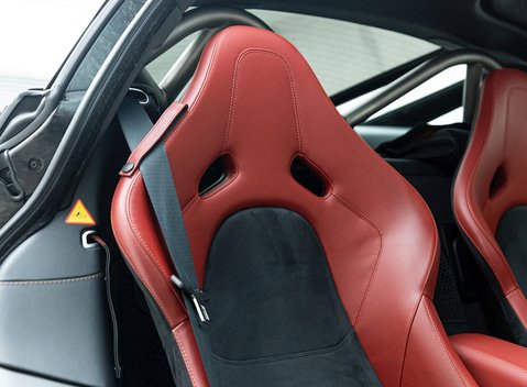 McLaren 720S Performance MSO 13