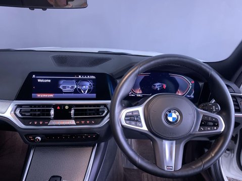 BMW 3 Series 2.0 318d MHT M Sport Touring 5dr Diesel Hybrid Auto Euro 6 (s/s) (150 ps) 1 37