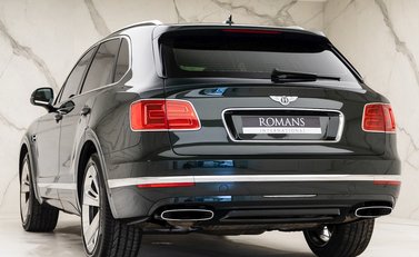 Bentley Bentayga W12 Mulliner 3