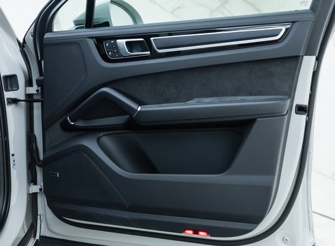 Porsche Cayenne GTS Coupe 22