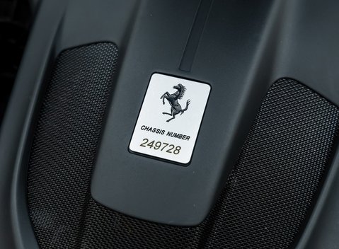 Ferrari Portofino 37