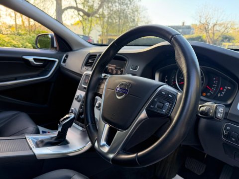 Volvo V60 2.0 T4 SE Nav Auto Euro 6 (s/s) 5dr 3