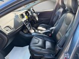Volvo V40 1.5 T3 Pro Auto Euro 6 (s/s) 5dr 32