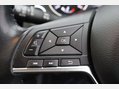 Nissan Qashqai 1.3 Qashqai N-Connecta DiG-T 5dr 33