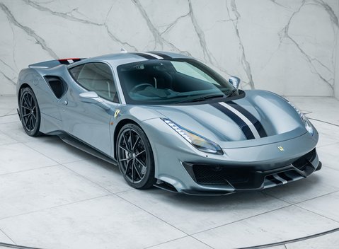Ferrari 488 Pista 8