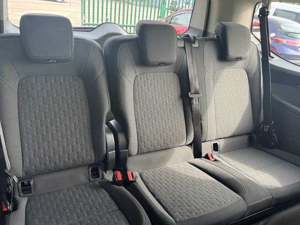 Ford Tourneo Custom Titanium Luxe | 9 Seat | Auto | L2 LWB | 320 | Euro 6 | £31,992 + vat 11