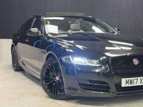 Jaguar XJ 3.0d V6 R-Sport Saloon 4dr Diesel Auto Euro 6 (s/s) (300 ps) 15