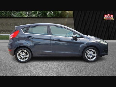 Ford Fiesta ZETEC 8