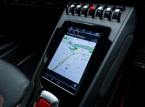 Lamborghini Huracan LP640-4 EVO 19