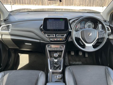 Suzuki S-Cross ULTRA BOOSTERJET ALLGRIP MHEV 3