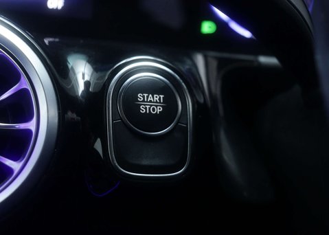 Mercedes-Benz EQA 250+ AMG LINE EXECUTIVE 38