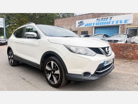 Nissan Qashqai 1.2 Qashqai N-Connecta DiG-T CVT 5dr 1