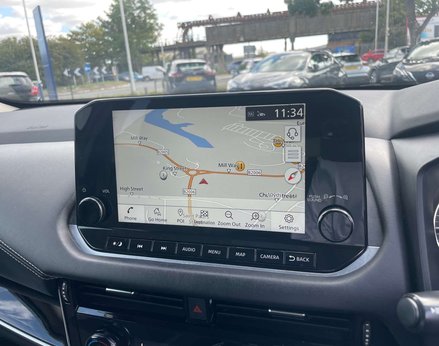 Nissan Qashqai 1.3 Qashqai N-Connecta DiG-T MHEV 5dr 37