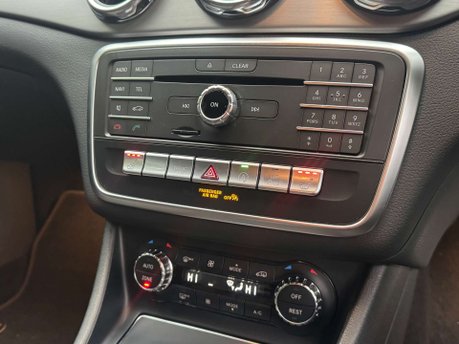 Mercedes-Benz GLA 1.6 GLA 200 AMG Line Premium Auto 5dr 20