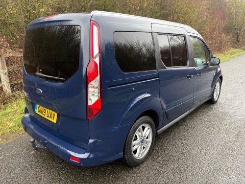 Ford Grand Tourneo Connect TITANIUM TDCI 7