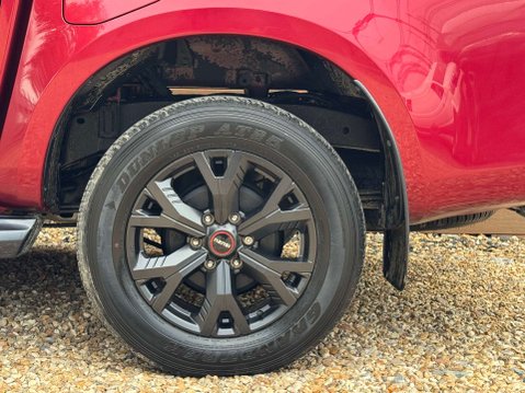 Isuzu D-Max 1.9 D-Max V-Cross Auto 4WD 4dr 18