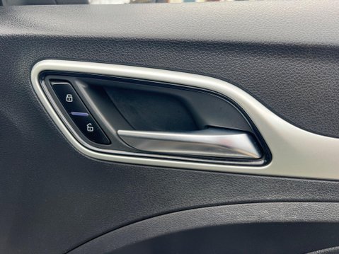 MG ZS 1.0 T-GDI Exclusive Auto Euro 6 5dr 33