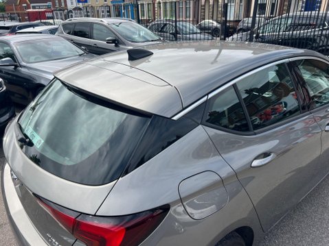 Vauxhall Astra 1.4i Turbo SRi Nav Auto Euro 6 (s/s) 5dr 16