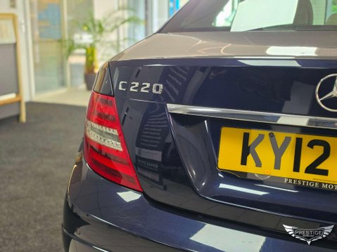 Mercedes-Benz C Class 2.1 C220 CDI BlueEfficiency Sport G-Tronic+ Euro 5 (s/s) 4dr 21
