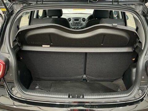 Hyundai i10 1.0 S Euro 6 5dr 12