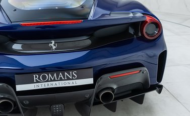 Ferrari 488 Pista 35