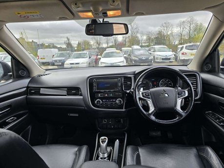 Mitsubishi Outlander 2.0h 12kWh GX4h SUV 5dr Petrol Plug-in Hybrid CVT 4WD Euro 6 (s/s) (200 ps) 14