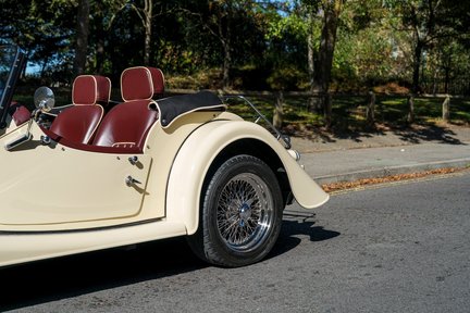Morgan Plus Four 14