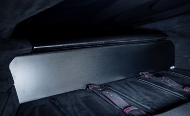 Ferrari 812 Competizione 16