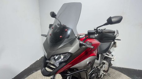 Honda VFR 2016 27K NEW MOT VERY CLEAN ADVENTURE ROAD BIKE 800CC V4 36