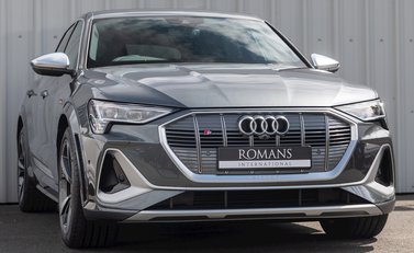 Audi E-Tron S 1