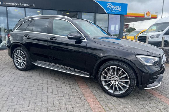 Mercedes-Benz GLC GLC 300 D 4MATIC AMG LINE PREMIUM 4