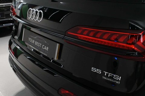 Audi Q7 TFSI QUATTRO S LINE BLACK EDITION MHEV 21