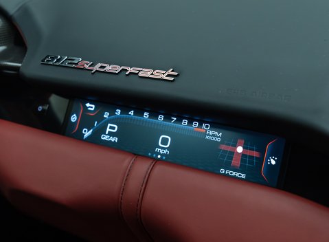 Ferrari 812 Superfast 20