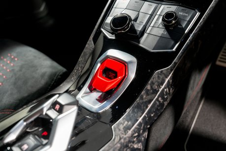 Lamborghini Huracan LP 640-4 PERFORMANTE. NOW SOLD. SIMILAR REQUIRED. PLEASE CALL 01903 254 800 22