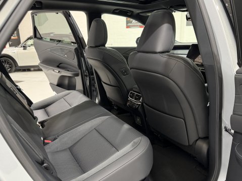 Lexus RX 450H PLUS TAKUMI 15