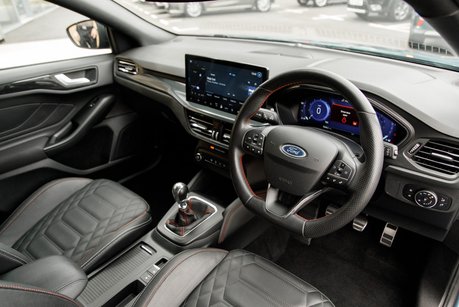 Ford Focus ST-LINE X