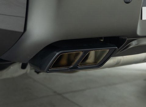 Land Rover Defender 110 OCTA 36