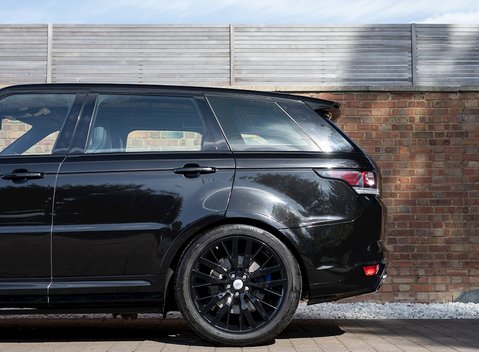 Land Rover Range Rover Sport 5.0 SVR 29