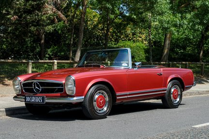 Mercedes-Benz SL Series 280SL Pagoda 1