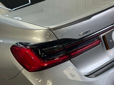 BMW 7 Series 4.4 750i M Sport xDrive Auto 4WD 4dr 37