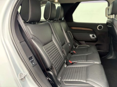 Land Rover Discovery 3.0 Discovery HSE SDV6 Auto 4WD 5dr 21