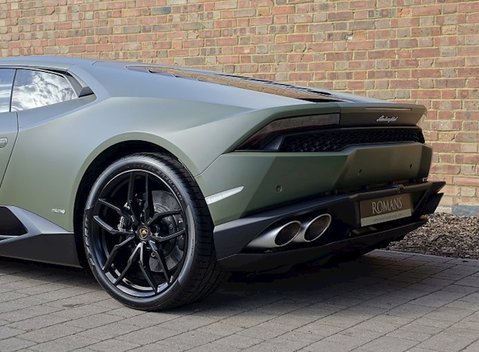 Lamborghini Huracan Avio 5