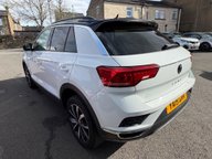 Volkswagen T-Roc DESIGN TSI 6