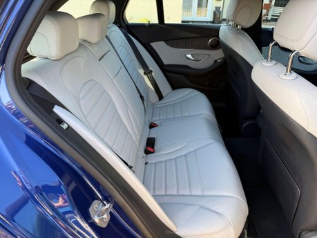 Mercedes-Benz C Class 2.1 C220d AMG Line Estate 5dr Diesel 7G-Tronic+ Euro 6 (s/s) (170 ps) 23