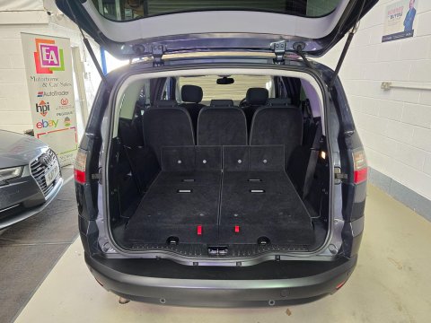 Ford S-Max 2.0 TDCi Titanium 5dr 11
