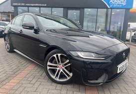 Jaguar XE R-DYNAMIC SE AUTO 1