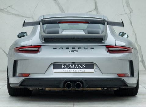Porsche 911 GT3 (991.2) 4