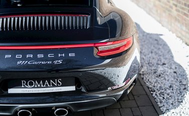 Porsche 911 (991.2) Carrera 4S 29