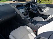 Jaguar F-Type F-Type I4 R-Dynamic 8